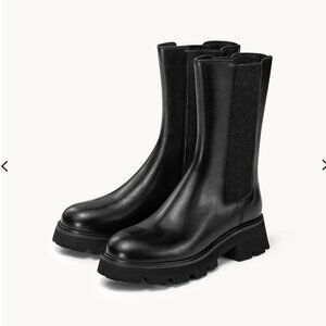 7 or 9 boutique BRAND NEW  boots real cow leather (original price $409) size 7